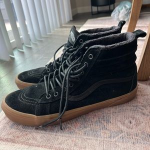 Men’s high top vans size 11.5